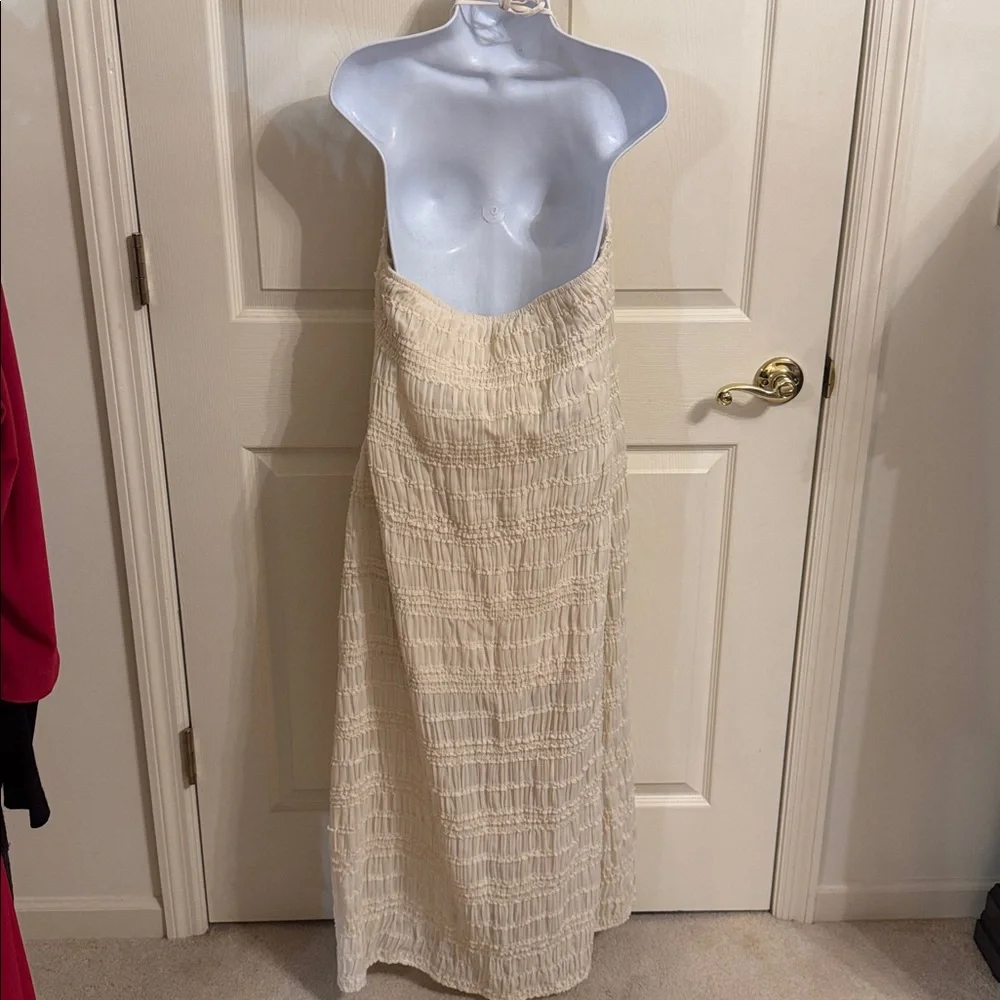 Abercrombie & Fitch Cream Garment